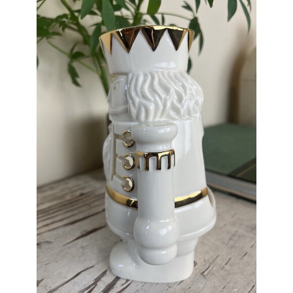 Mikasa Holiday Elegance White And Gold Votive Nutcracker Candle Holder - Picture 8 of 9
